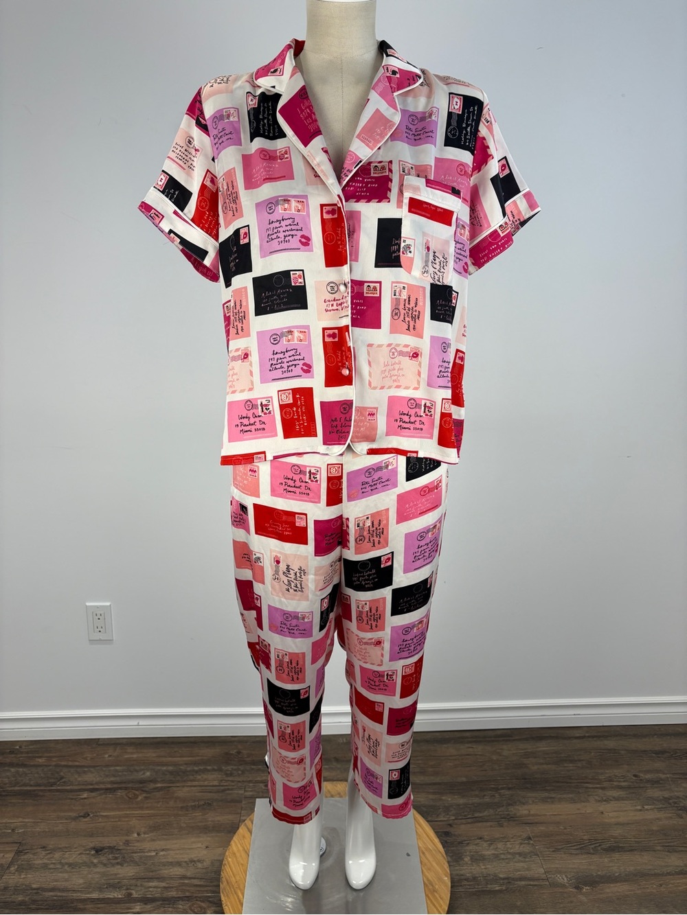 Kate Spade Love Letter Pajama Set - Pink Red Envelope Print M